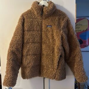 Patagonia teddy puffer coat